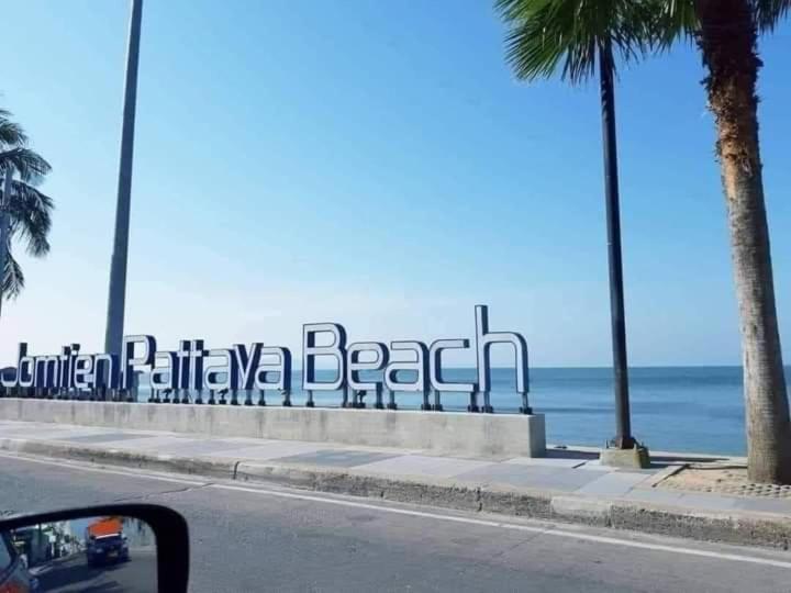 Studio Room Seaview Jomtien Luaran gambar